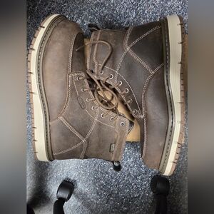 Keen women's medium utility boots